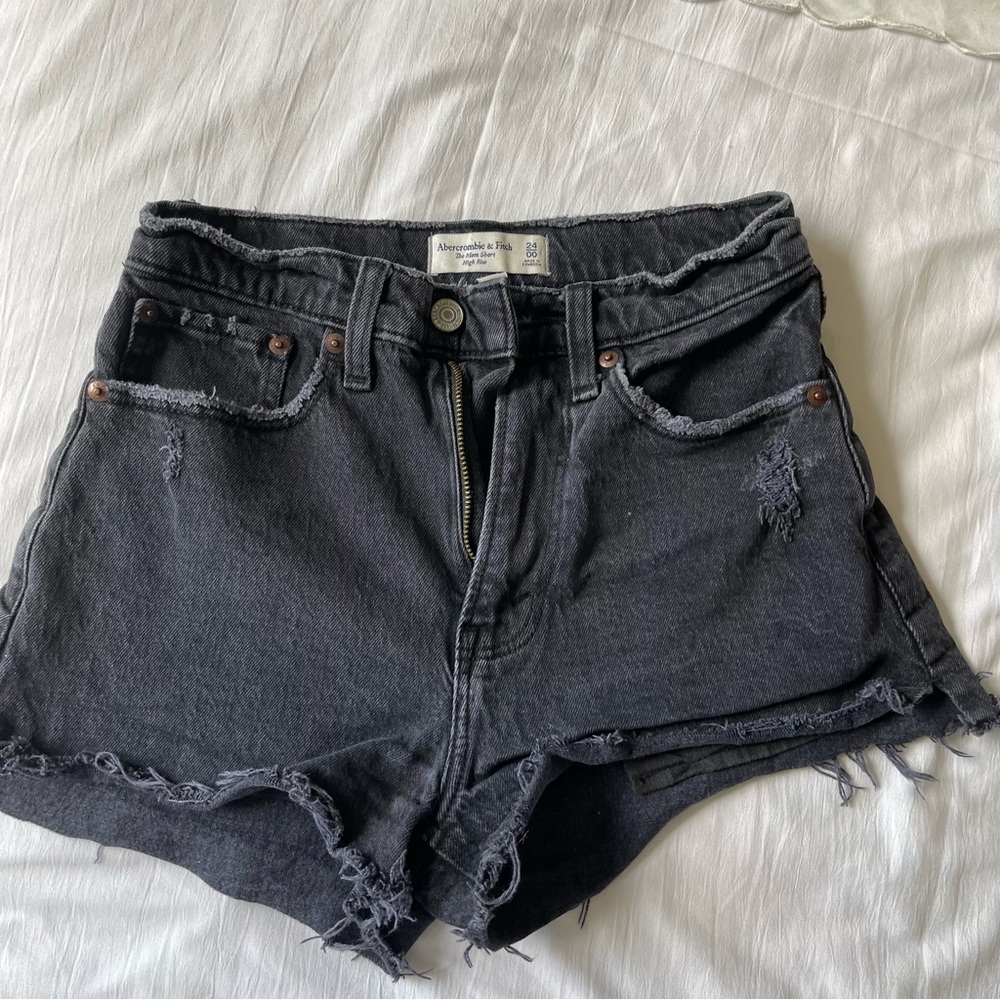 Abercrombie & Fitch the mom short